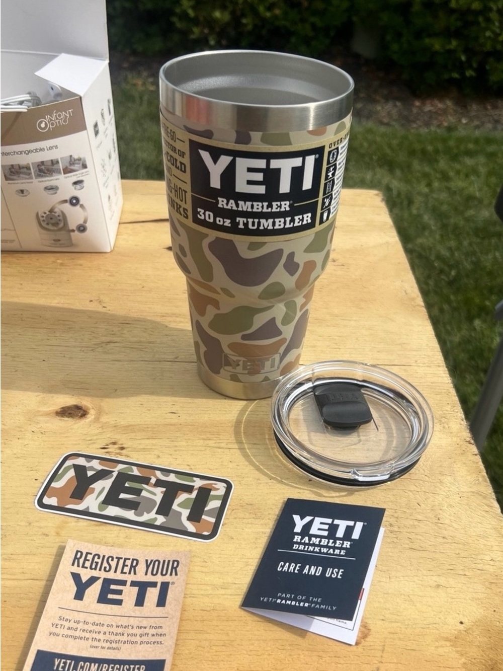Yeti Rambler 30 oz Tumbler - Camo Green, Tan & Brown